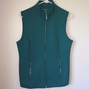 Karen Scott sport quilted vest